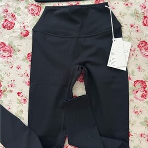 CSB Black High-Waisted Leggings + top (set)